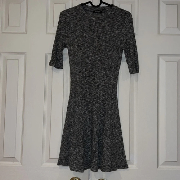 Aiden Y grey ribbed knit mini dress Sz S - Picture 3 of 11